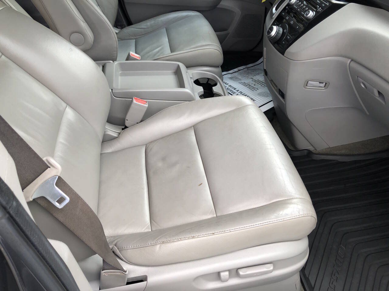 Used 2013 Honda Odyssey Touring image 8