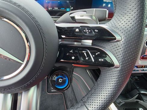 Used 2025 Mercedes-Benz G 63 AMG 4MATIC image 27