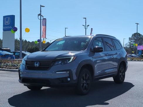 Used 2022 Honda Pilot TrailSport image 9