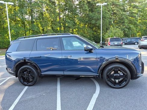 New 2027 Kia Telluride SX X-Line w/ Towing Package AWD/4WD image 2
