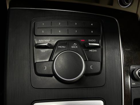Used 2019 Audi Q5 2.0T Premium image 23