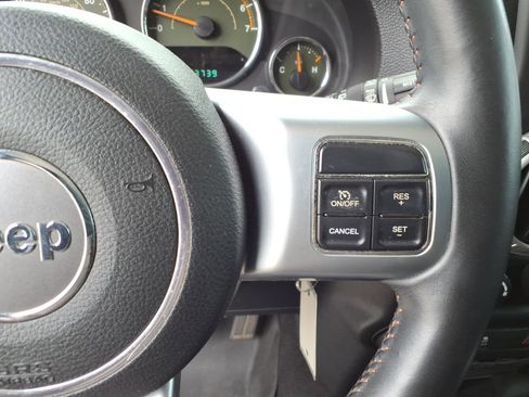 Used 2011 Jeep Wrangler Sahara w/ Dual Top Group AWD/4WD image 25