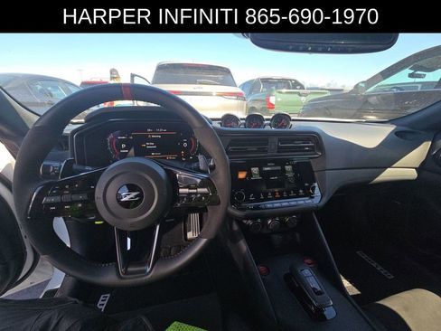 Used 2025 Nissan Z NISMO w/ Floor Mat Package image 7