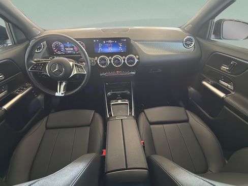 Used 2025 Mercedes-Benz GLA 250 image 16