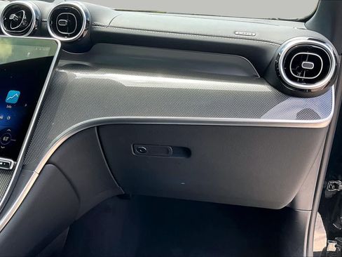 Certified 2026 Mercedes-Benz GLC 300 image 19