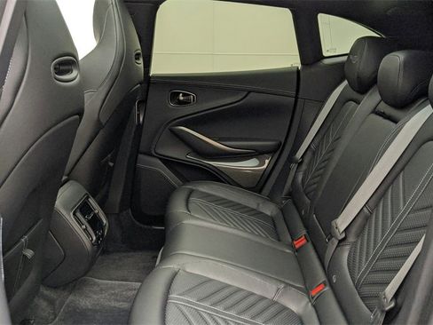 Used 2024 Aston Martin DBX 707 image 26