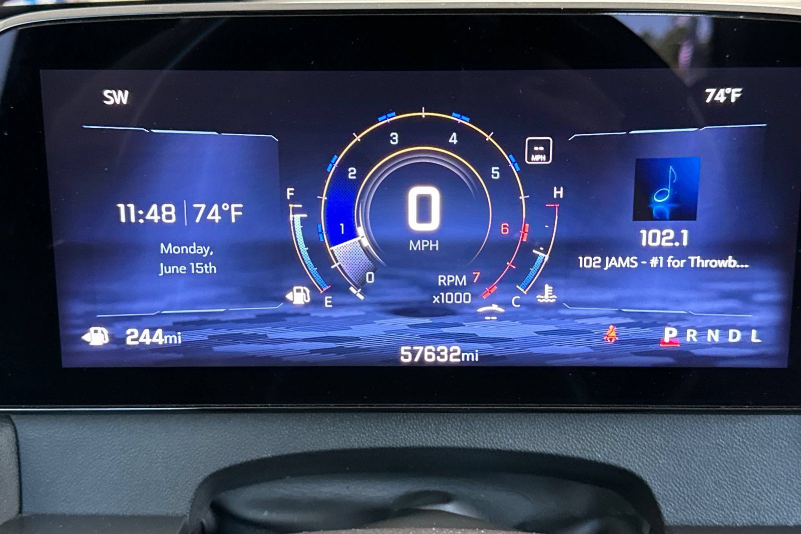 Used 2024 Chevrolet Traverse LT FWD image 41