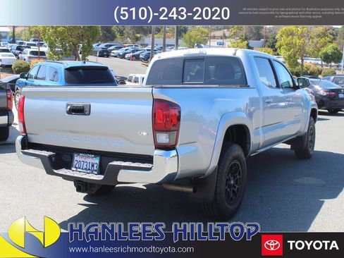 Used 2022 Toyota Tacoma SR5 RWD image 7