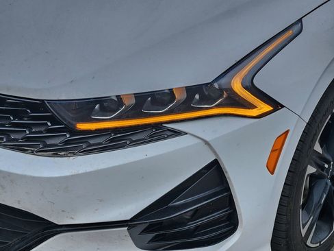 Used 2023 Kia K5 GT-Line image 8