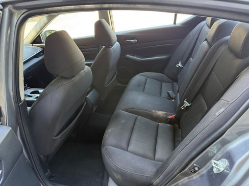 Used 2020 Nissan Altima 2.5 S FWD image 12