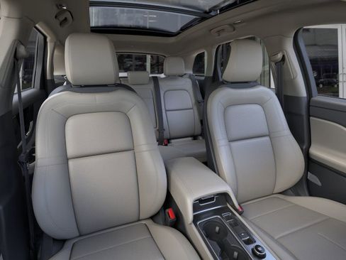 New 2026 Lincoln Corsair Reserve image 10