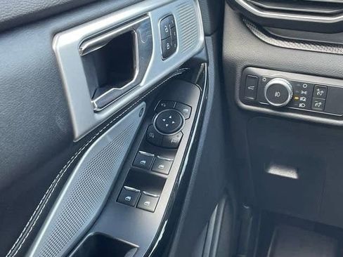 Used 2022 Ford Explorer ST w/ Equipment Group 401A image 24