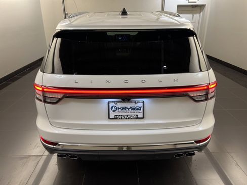 New 2026 Lincoln Aviator Reserve image 5
