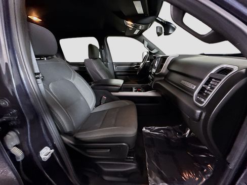 Used 2019 RAM 1500 Big Horn AWD/4WD image 29
