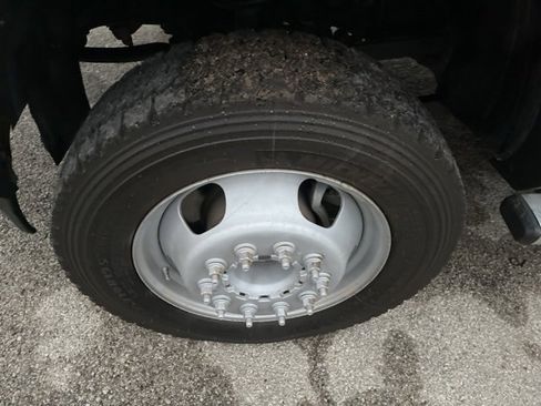 Used 2019 RAM 5500 Tradesman w/ Electrical Accessory Group image 10