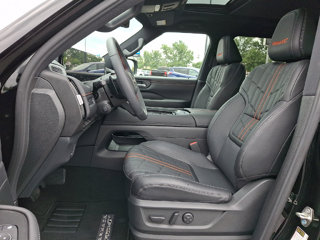 Certified 2026 Nissan Armada PRO-4X AWD/4WD image 15