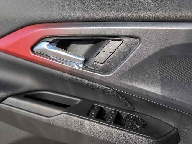 New 2026 Chevrolet Equinox EV RS FWD image 16