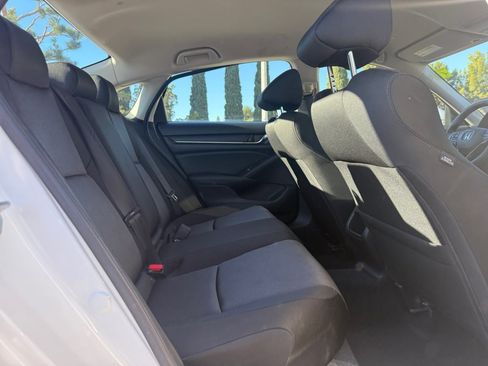 Used 2022 Honda Accord LX image 18
