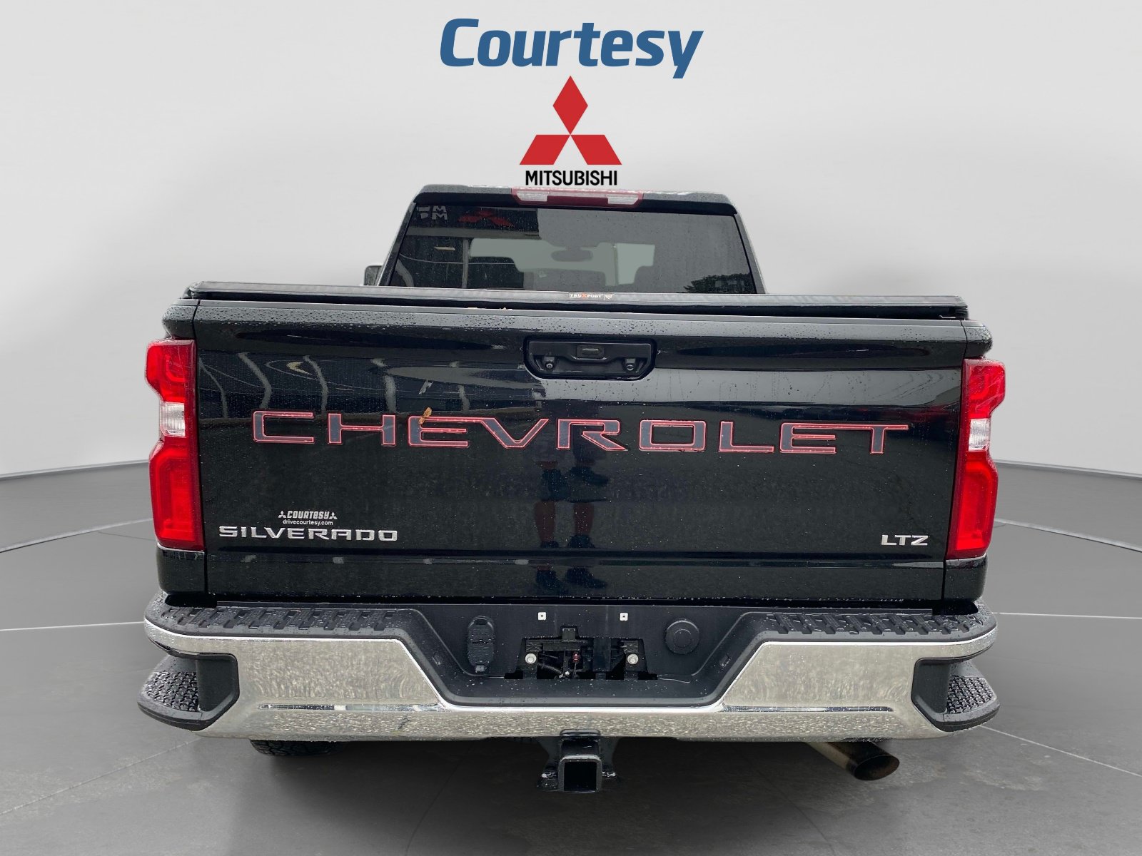 Used 2022 Chevrolet Silverado 2500 LTZ w/ Snow Plow Prep/Camper Package AWD/4WD image 4