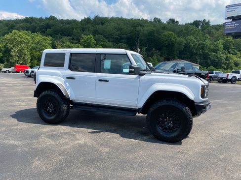 New 2026 Ford Bronco Raptor w/ Interior Carbon Fiber Pack AWD/4WD image 13