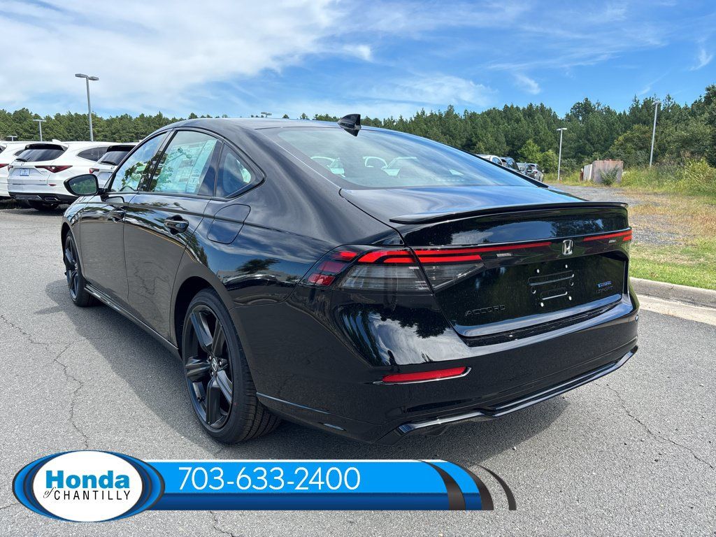 New 2026 Honda Accord Hybrid Sport-L FWD image 5