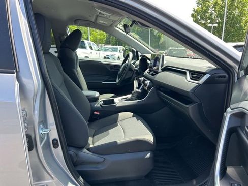 Used 2025 Toyota RAV4 LE FWD image 18