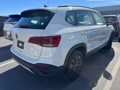 Used 2022 Volkswagen Taos S FWD image 3