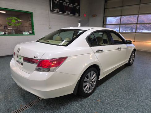 Used 2012 Honda Accord EX-L image 6