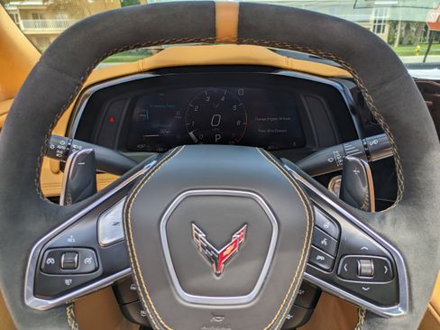 Used 2020 Chevrolet Corvette Stingray Premium Cpe w/ 3LT Preferred Equipment Group RWD image 25