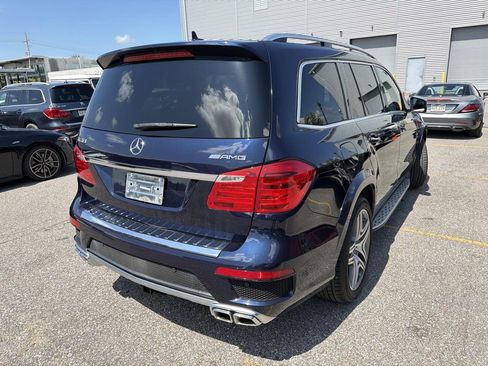 Used 2015 Mercedes-Benz GL 63 AMG 4MATIC image 7