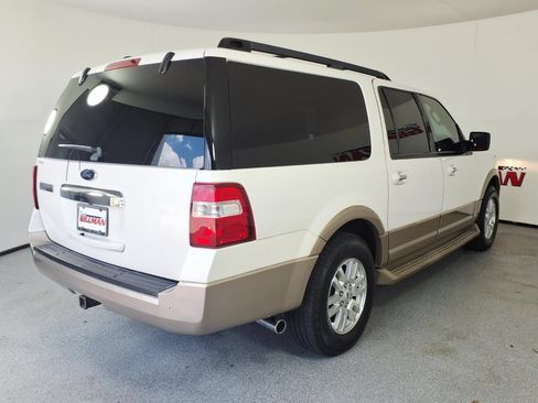 Used 2014 Ford Expedition EL XLT w/ Equipment Group 202A RWD image 6