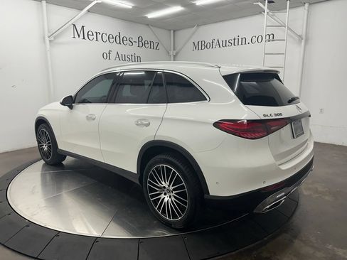 Used 2026 Mercedes-Benz GLC 300 image 5