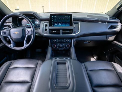 Certified 2024 Chevrolet Suburban LT AWD/4WD image 13