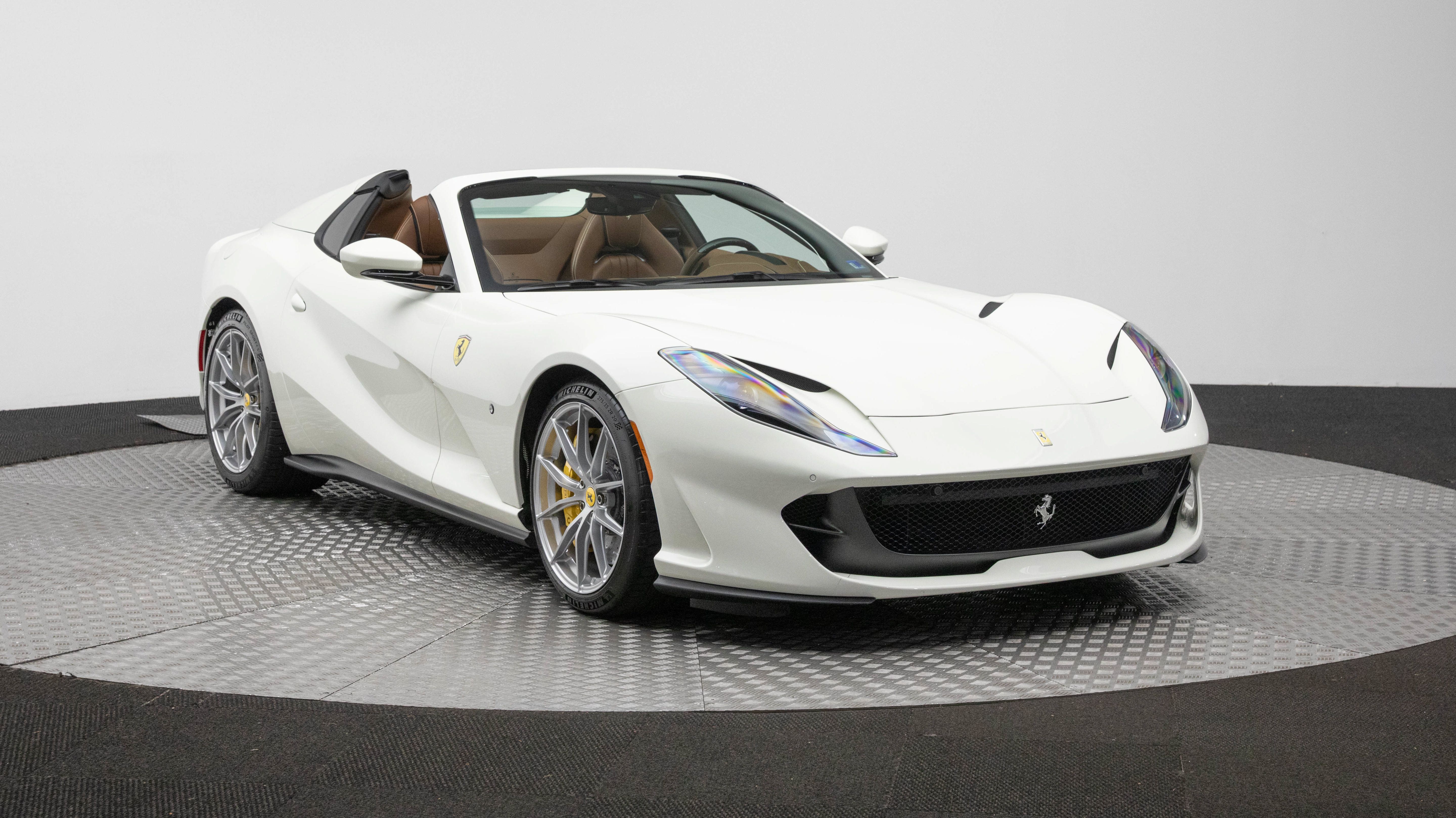 Certified 2023 Ferrari 812 GTS RWD image 11