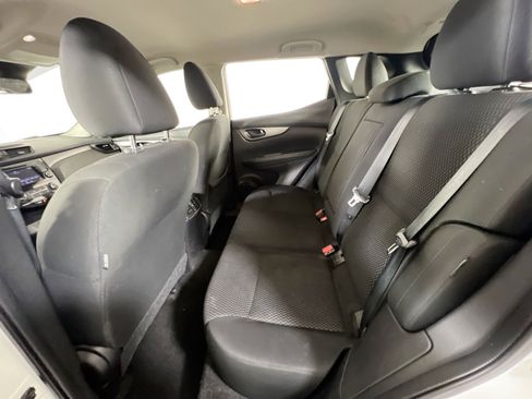 Used 2022 Nissan Rogue Sport S AWD/4WD image 22