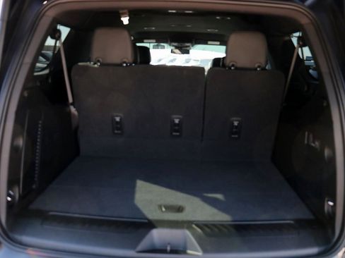 Used 2025 GMC Yukon XL Elevation w/ LPO, Floor Liner Package image 11