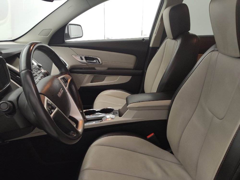 Used 2015 GMC Terrain SLT w/ Safety Package FWD image 17