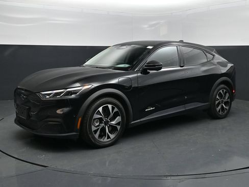 Used 2024 Ford Mustang Mach-E Select RWD image 1