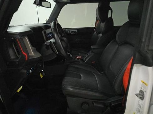 Used 2022 Ford Bronco Raptor image 6