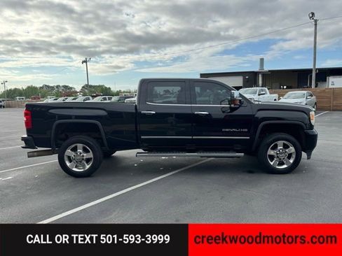 Used 2015 GMC Sierra 2500 Denali w/ Duramax Plus Package image 7