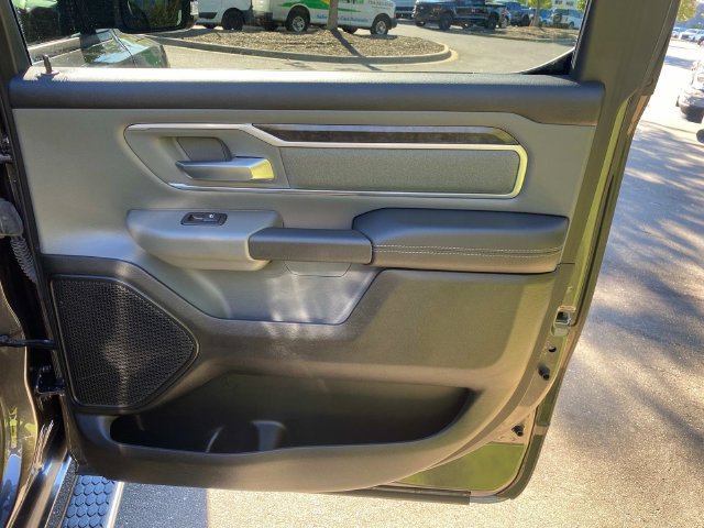 Used 2023 RAM 1500 Big Horn AWD/4WD image 33