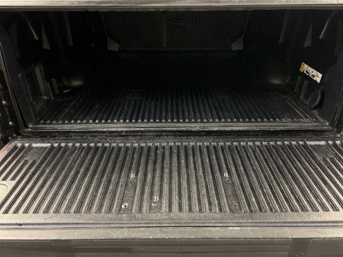 Certified 2022 Ford F150 XLT w/ Equipment Group 302A High image 35