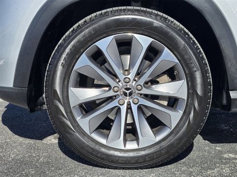 Used 2021 Mercedes-Benz GLE 350 4MATIC image 10