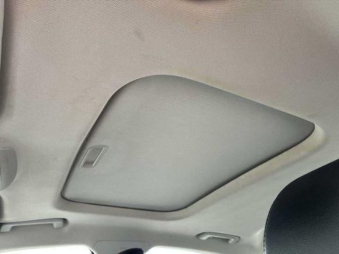 Used 2015 Ford Fusion SE w/ Equipment Group 202A FWD image 16