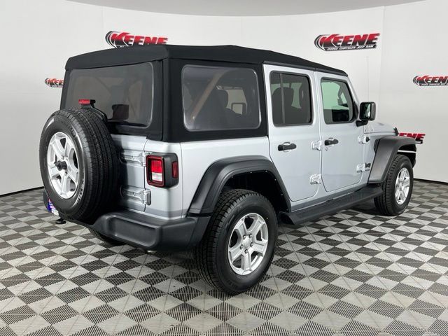 Used 2022 Jeep Wrangler Unlimited Sport AWD/4WD image 3