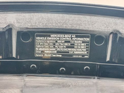 Used 2023 Mercedes-Benz GLB 250 image 27