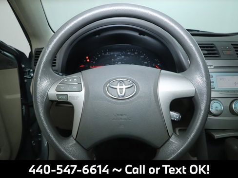 Used 2009 Toyota Camry LE image 33