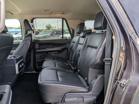 Used 2022 Ford Expedition Max XLT AWD/4WD image 27