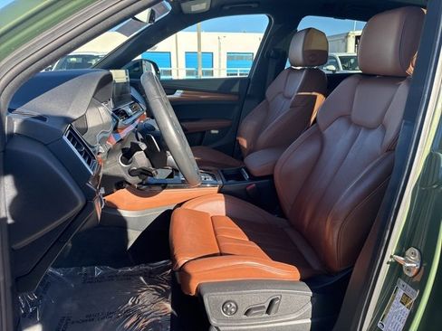 Used 2022 Audi Q5 2.0T Prestige image 13