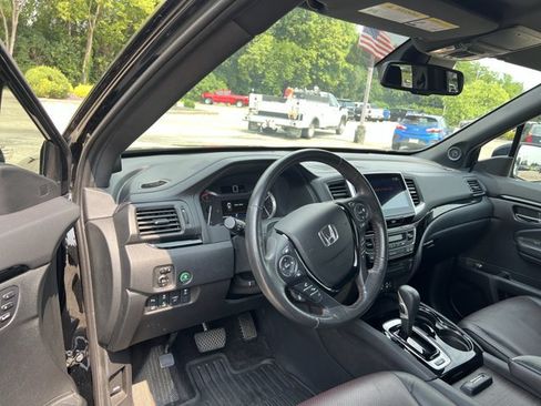 Used 2019 Honda Ridgeline Black Edition image 10